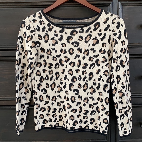 VELVET‎ Graham & Spencer Women’s Small Leopard Print Cashmere Crew Neck Sweater - Picture 2 of 8